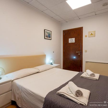 Suites Rooms Valencia Eksteriør bilde